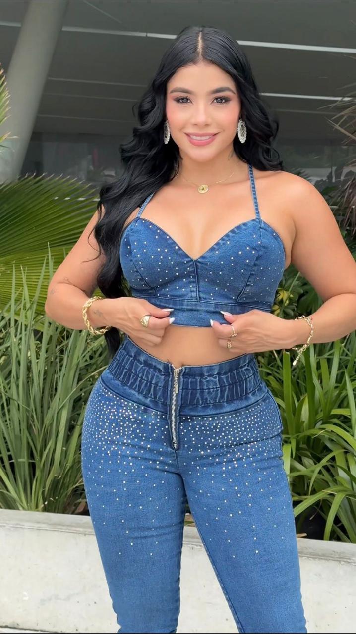 Conjunto Jean con Brillo Índigo Stretch | Crop Top y Pantalón Tiro Alto